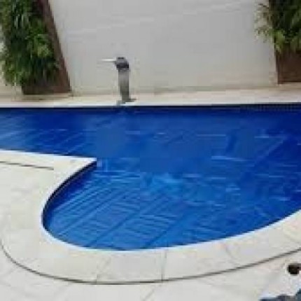capa-termica-para-piscina-aquecida