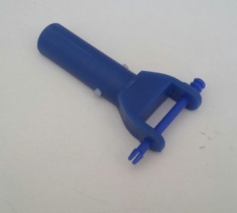 CABINHO PARA ASPIRADOR DE PISCINA MEKA